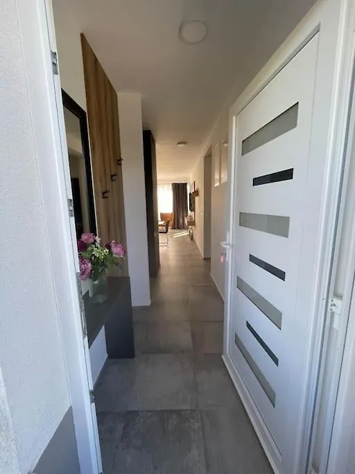 Luxury Apartment Sofia 2 بيبينيا