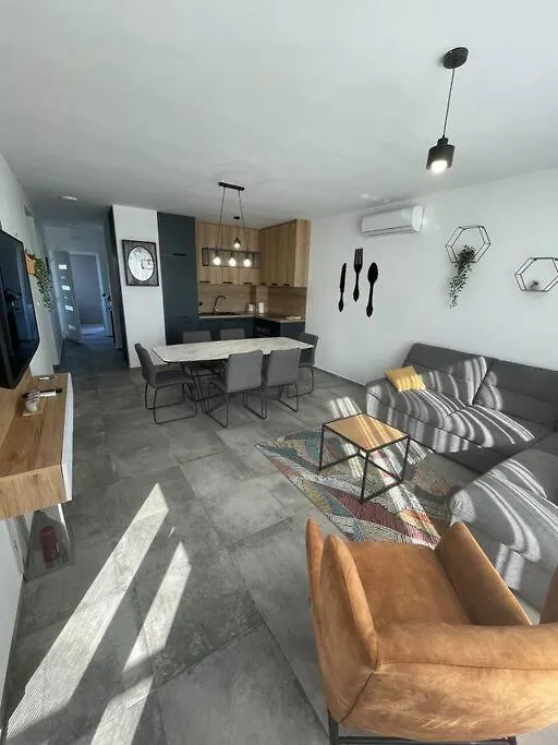 Luxury Apartment Sofia 2 بيبينيا